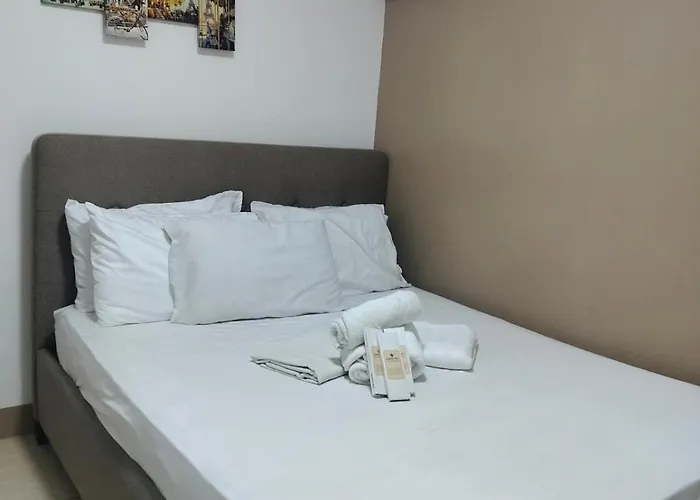 ヴィラ Eli's Cozy And Spacious Uphill